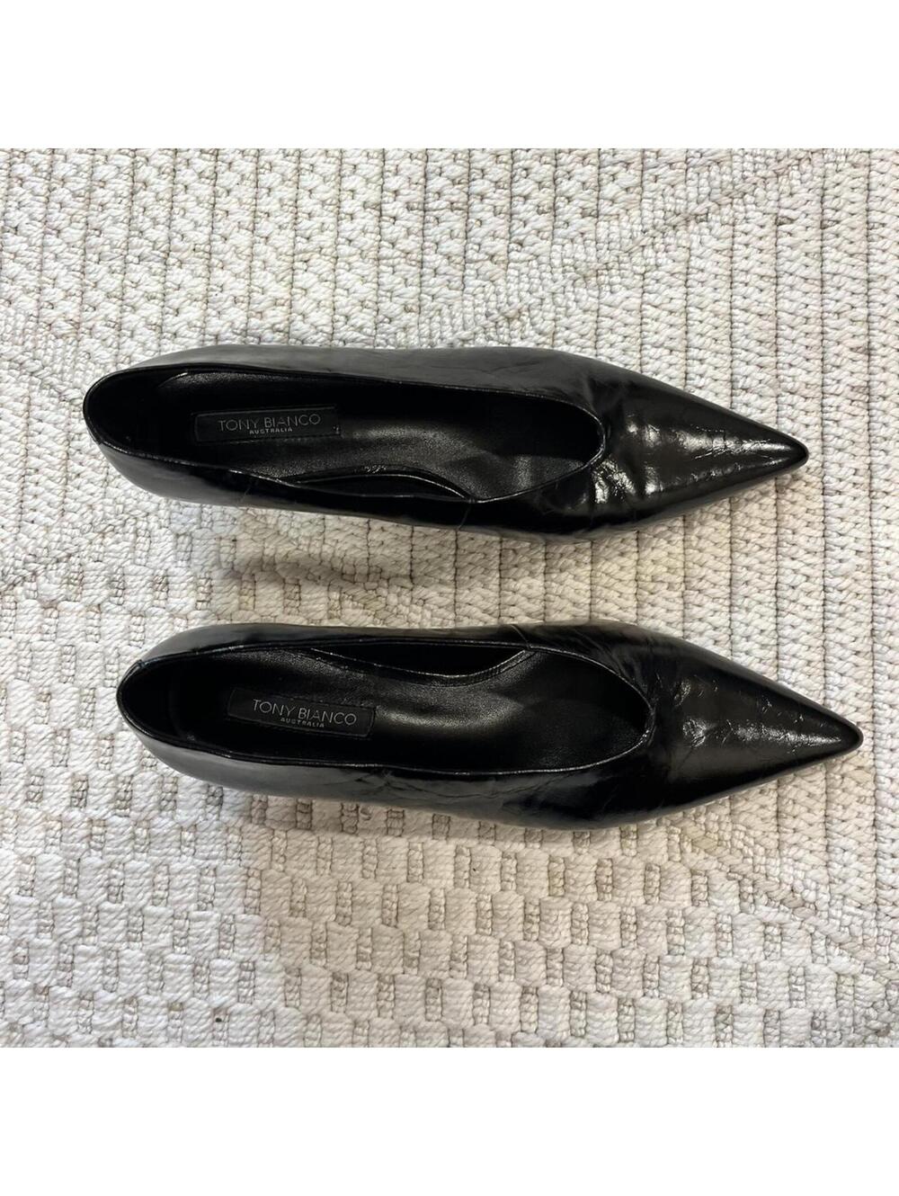 NEW: Tony Bianco Black high vamp Pointed Toe Kitten Heel Pumps. Sz7- RUN BIG! - Picture 5 of 11
